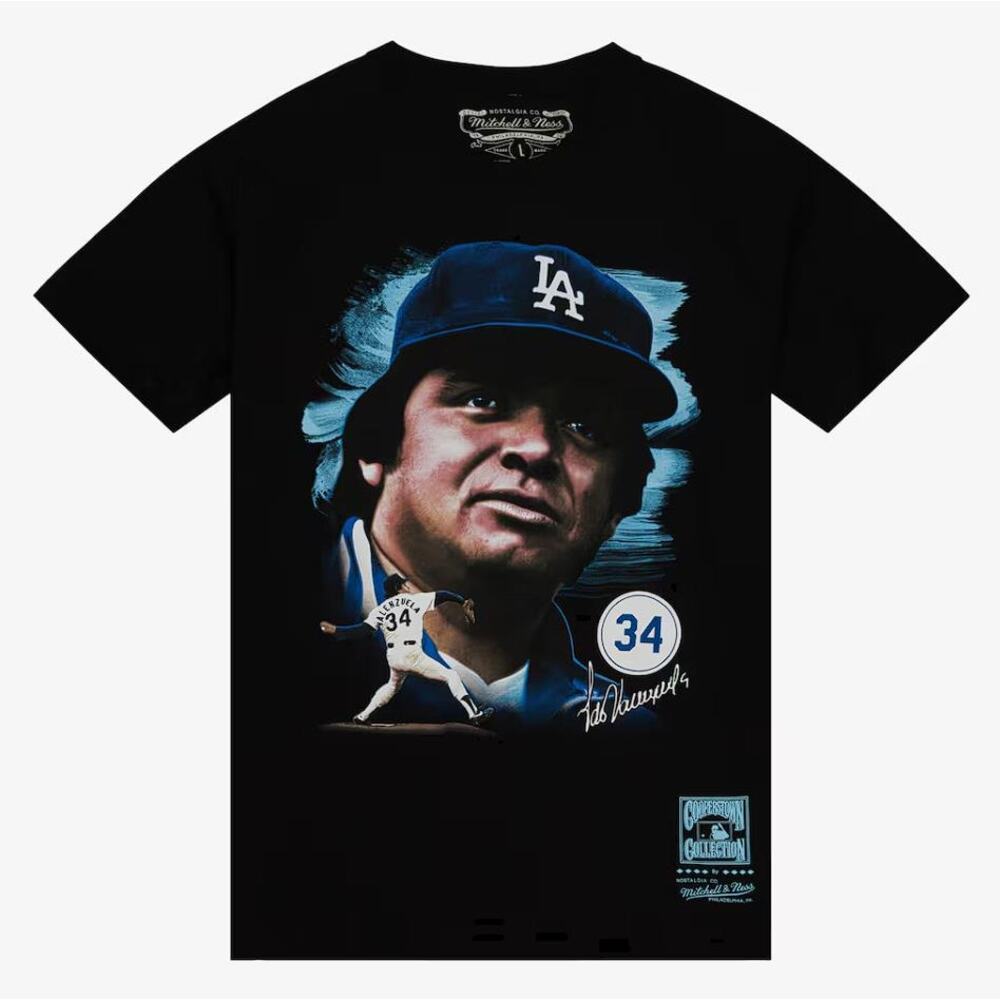 MITCHELL & NESS Men's Fernando Valenzuela LA Dodgers Portrait T-Shirt Size 2XL
